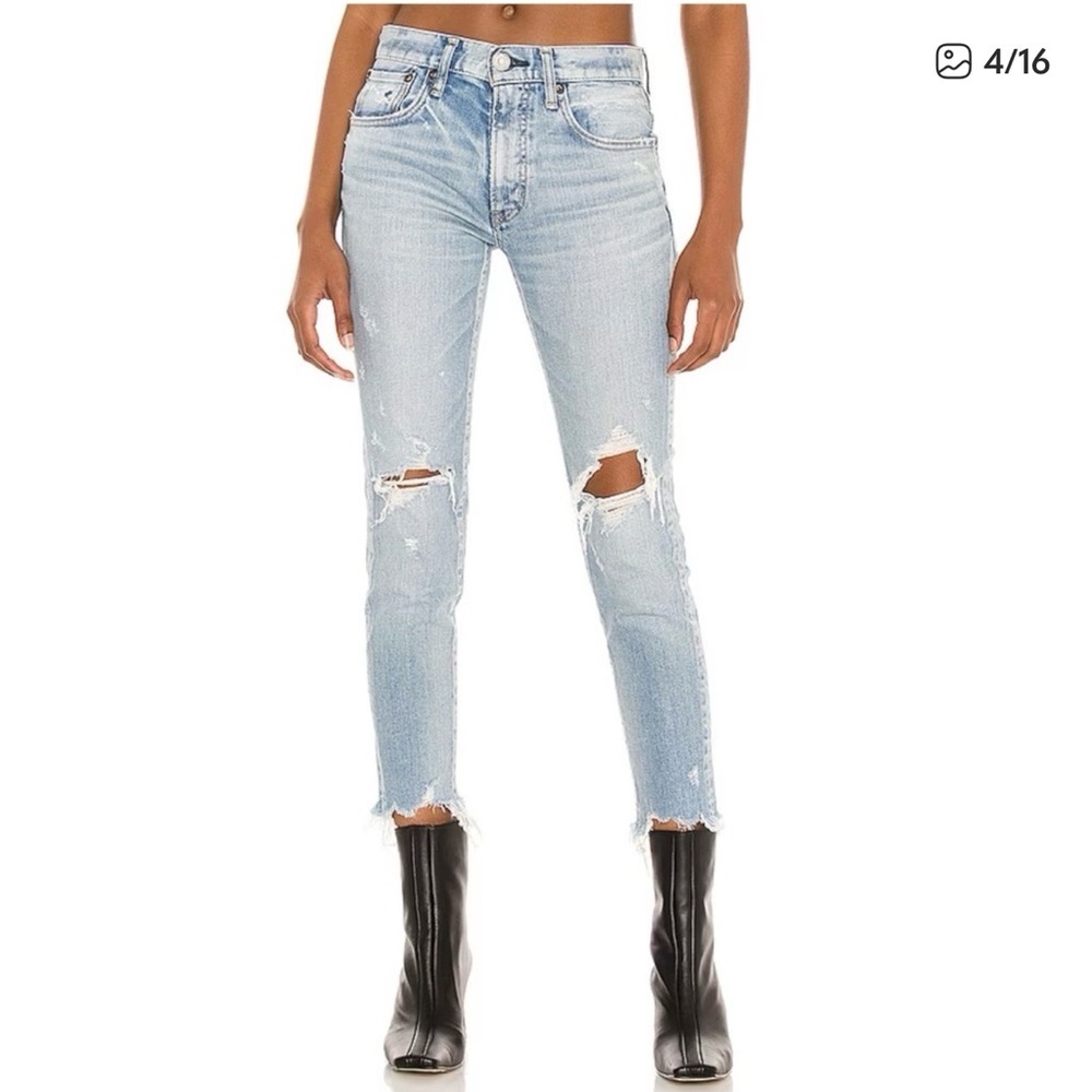 Moussy Altawoods Women's Light Blue Distressed Jeans